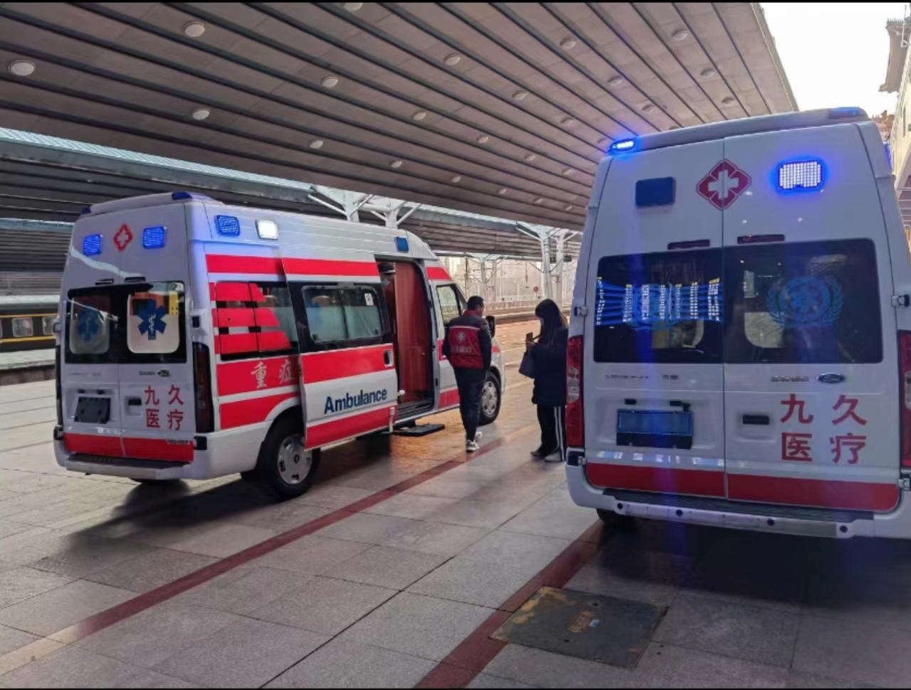 伽师县救护车长途转运